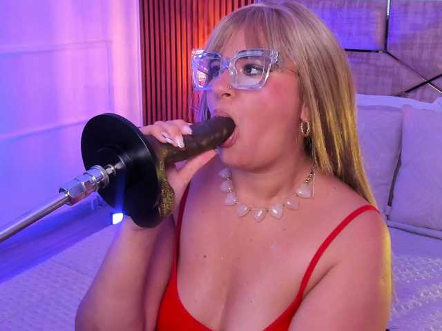Sienarosewood, en vivo ahora en BongaCams