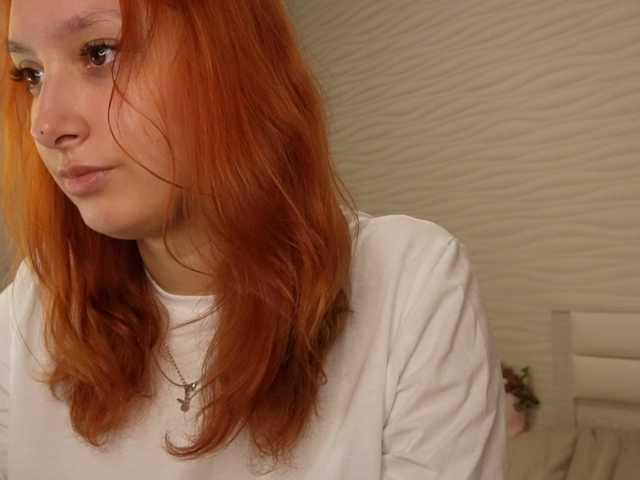 MirrorLady live cam on BongaCams