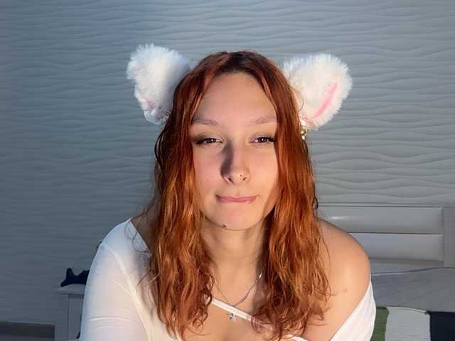 MirrorLady live cam on BongaCams