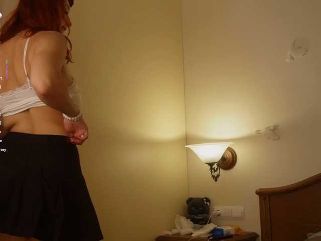 MirrorLady live cam on BongaCams
