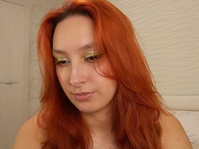 MirrorLady live cam on BongaCams
