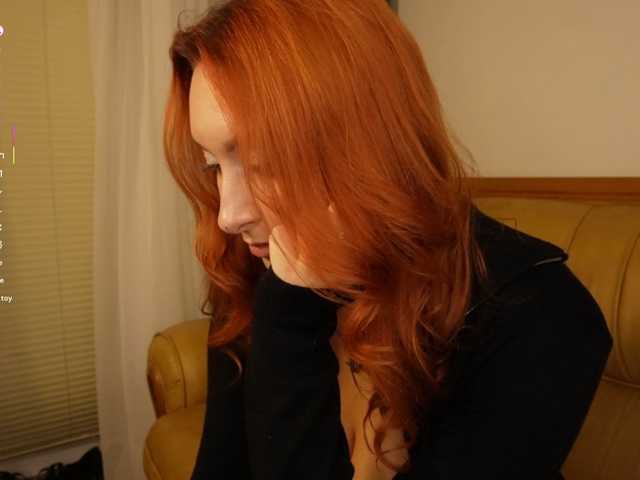 MirrorLady live cam on BongaCams