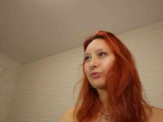 MirrorLady webcam