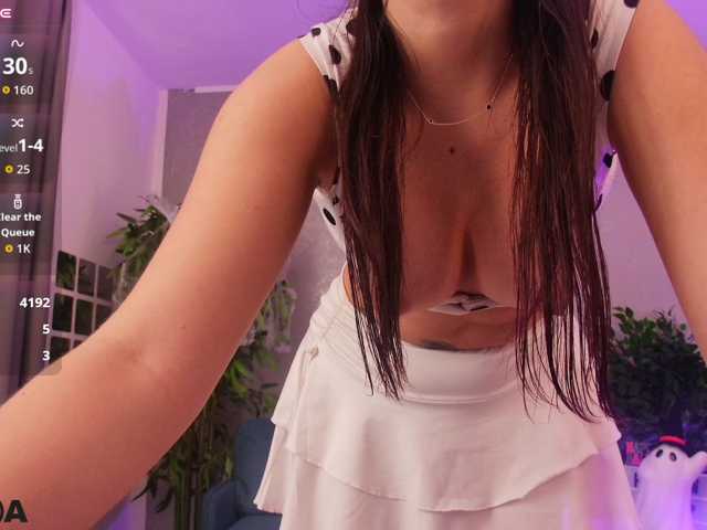 ReynaRushX live cam on BongaCams