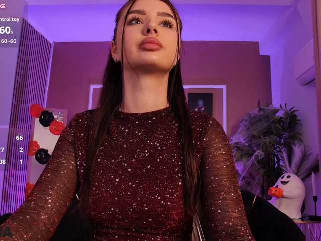 ReynaRushX live cam on BongaCams
