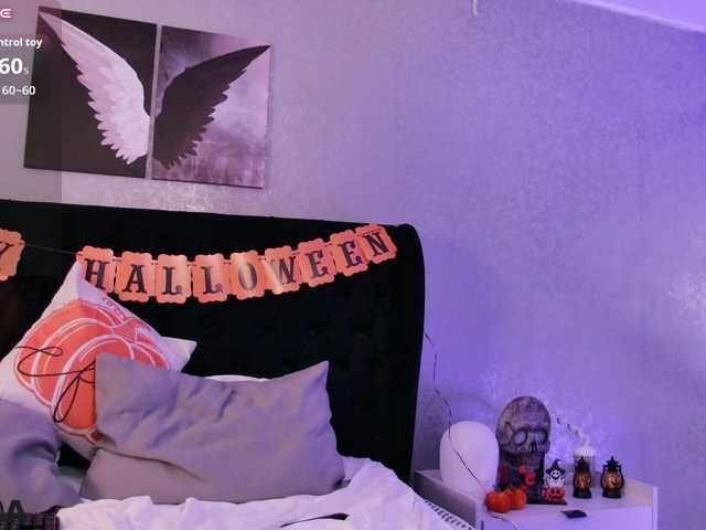 ReynaRushX live cam on BongaCams