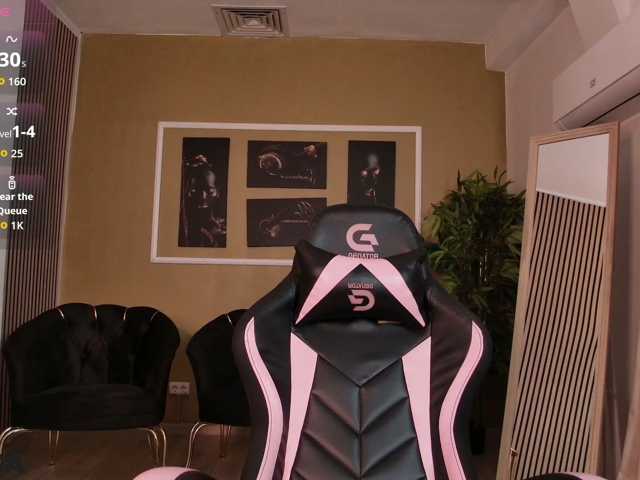 ReynaRushX live cam on BongaCams