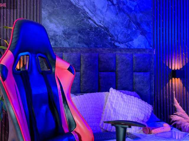 ambarSmithe live cam on BongaCams