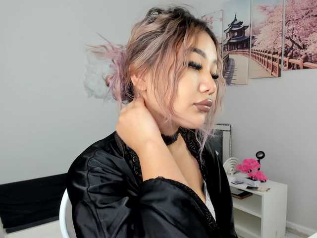 SweetSohee — live female cam