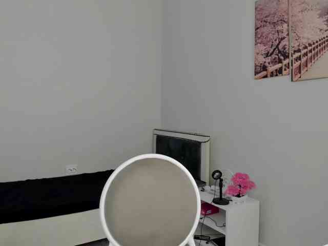 SweetSohee webcam