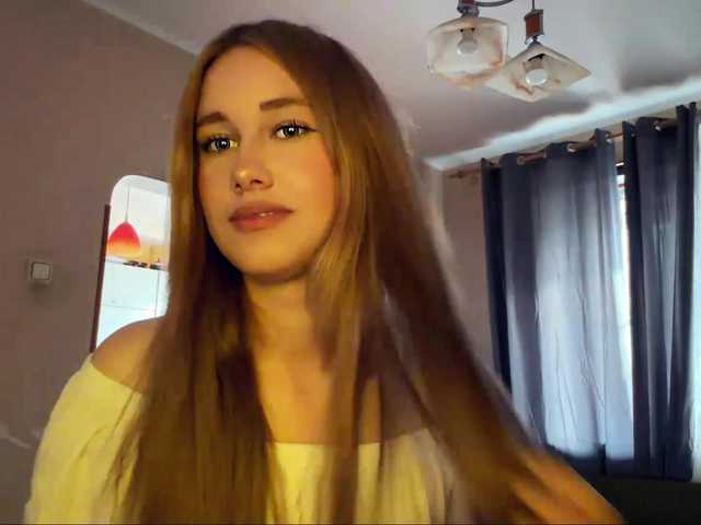 LovelyMargo live cam preview