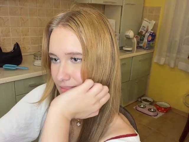 NikitaDefiglio live cam on BongaCams