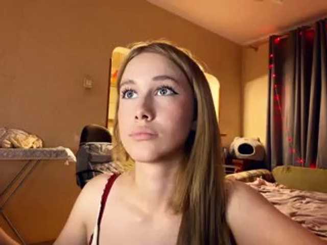NikitaDefiglio live cam on BongaCams