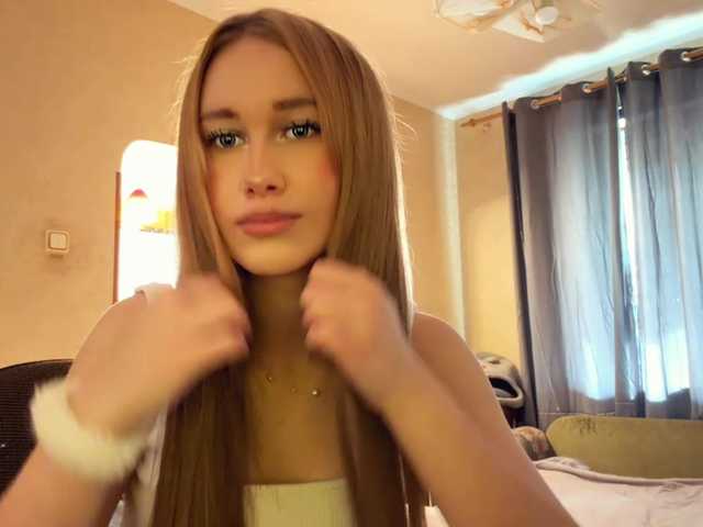 NikitaDefiglio live cam on BongaCams
