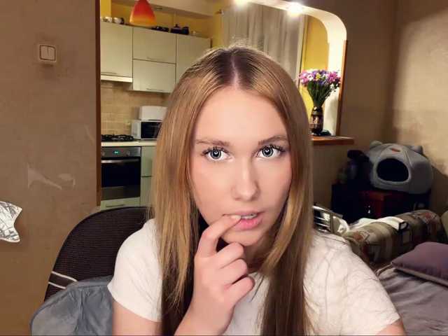 NikitaDefiglio live cam on BongaCams