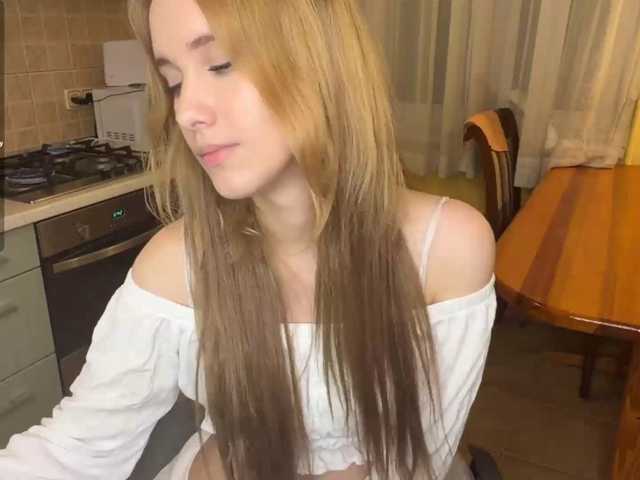 NikitaDefiglio live cam on BongaCams