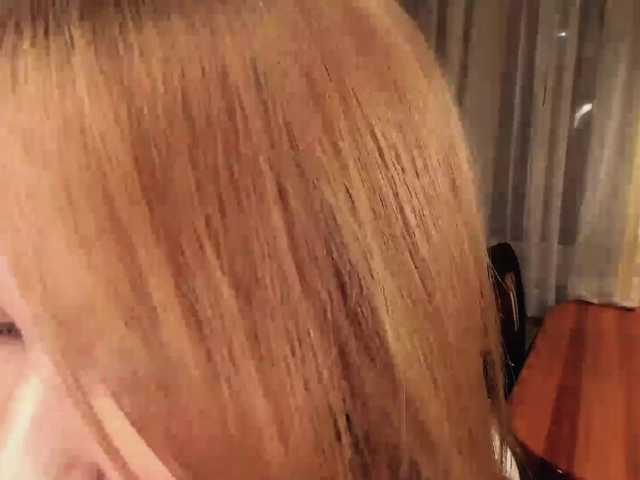 NikitaDefiglio live cam on BongaCams