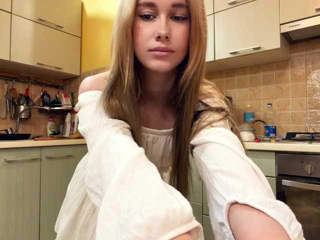 NikitaDefiglio live cam on BongaCams