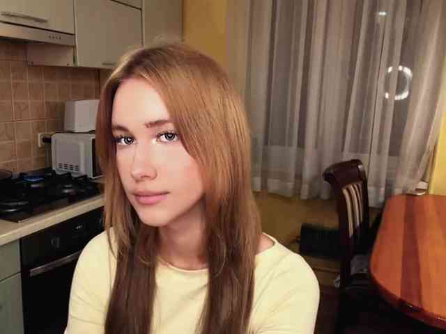 LovelyMargo webcam