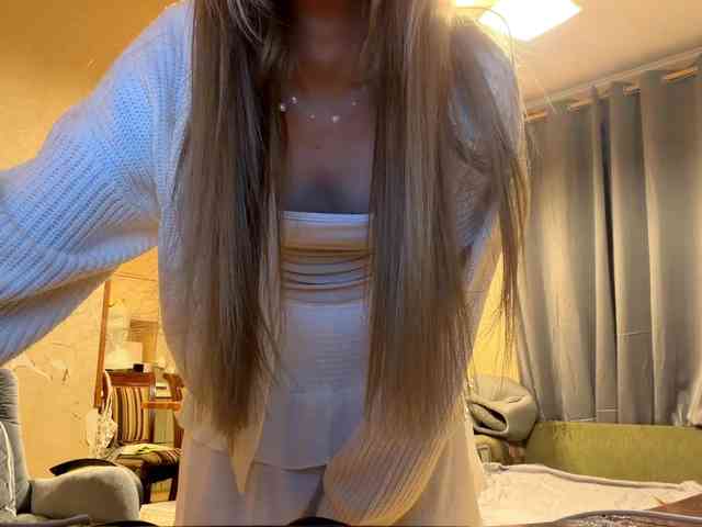 LovelyMargo webcam