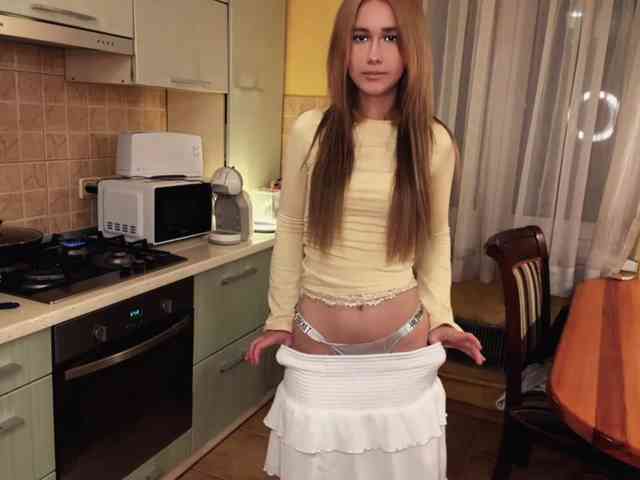 LovelyMargo webcam