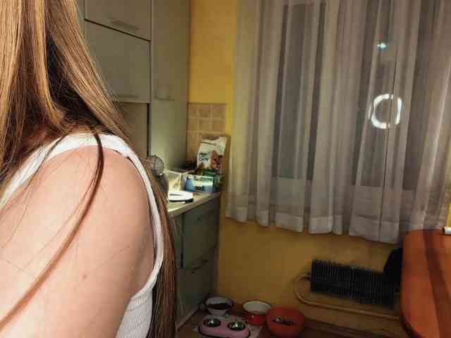 LovelyMargo webcam