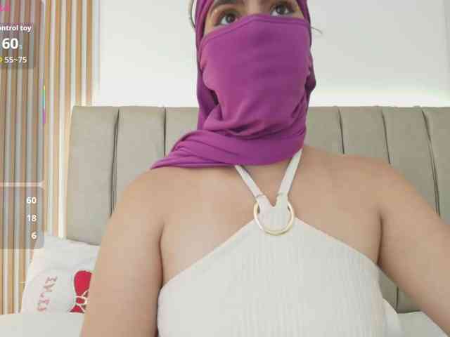 AaliyahShine webcam