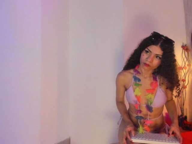 Lola-Bonnys live cam on BongaCams