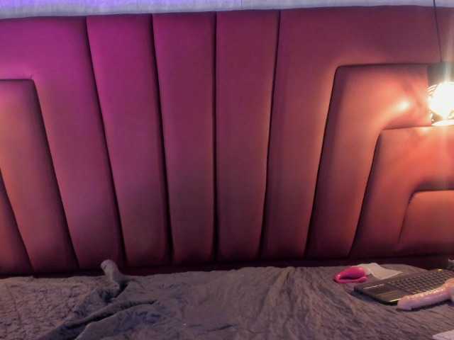 Lola-Bonnys live cam on BongaCams
