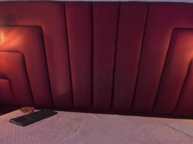 Lola-Bonnys live cam on BongaCams