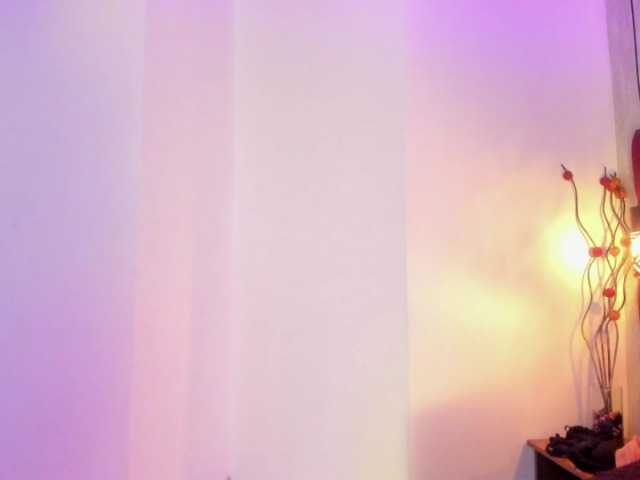 Lola-Bonnys live cam on BongaCams