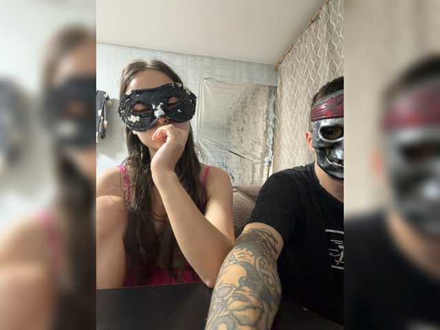 TWOLOVEsX