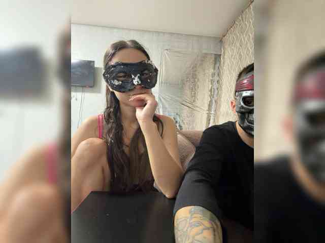 TWOLOVEsX
