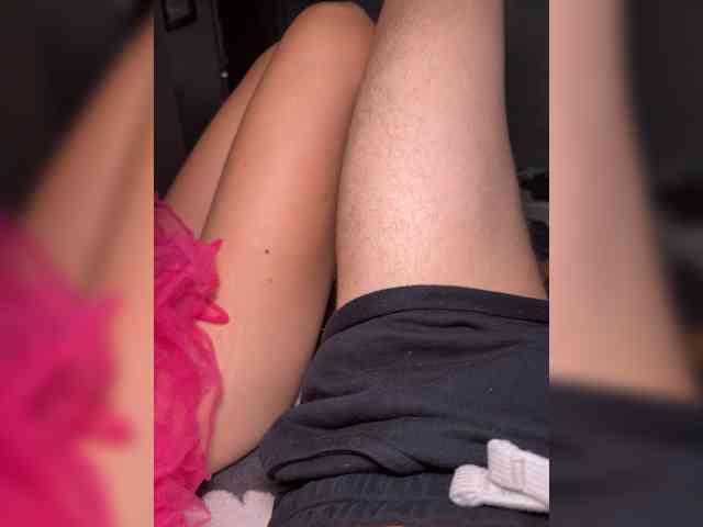TWOLOVEsX live couple cam on bongacams