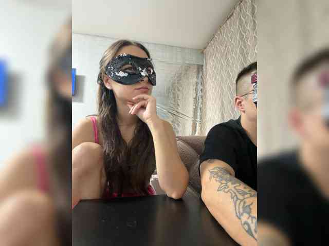TWOLOVEsX