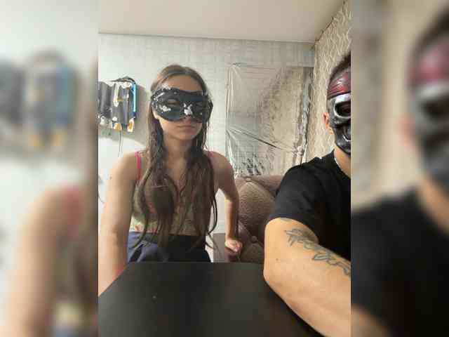 TWOLOVEsX