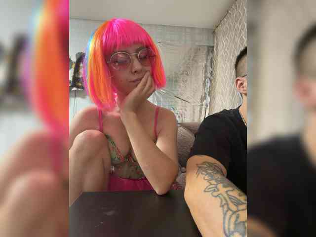 TWOLOVEsX