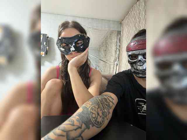 TWOLOVEsX