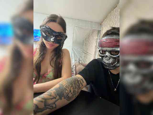 TWOLOVEsX