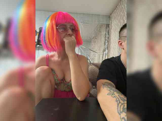 TWOLOVEsX