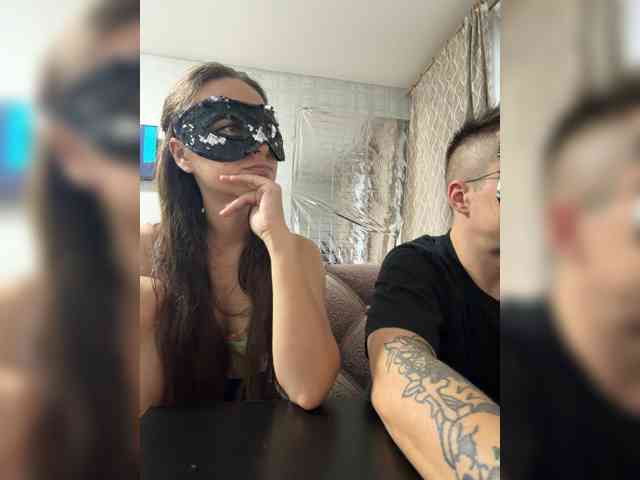 TWOLOVEsX