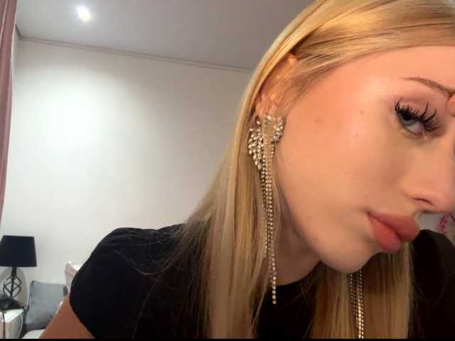 angelalice live cam on BongaCams
