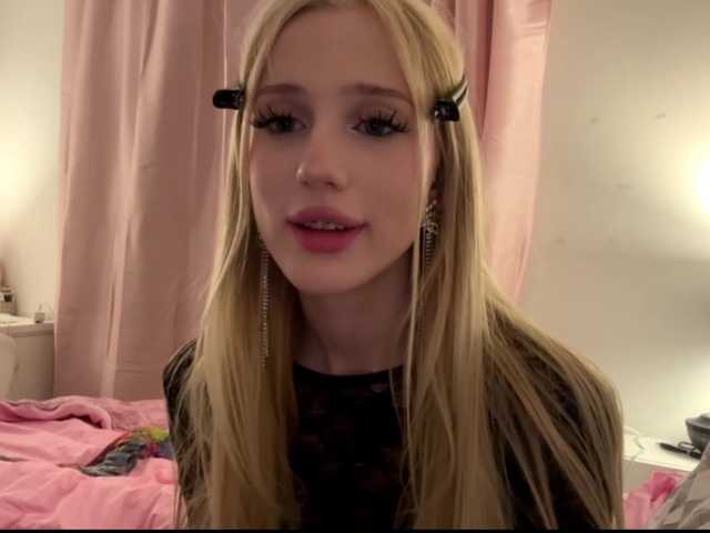 angelalice live cam on BongaCams