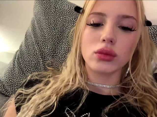 angelalice live cam on BongaCams