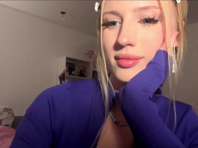 angelalice live cam on BongaCams