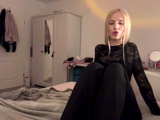 angelalice live cam on BongaCams