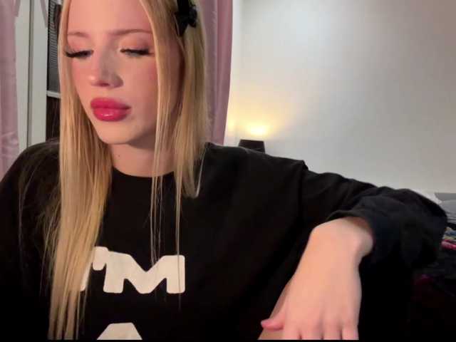 angelalice live cam on BongaCams
