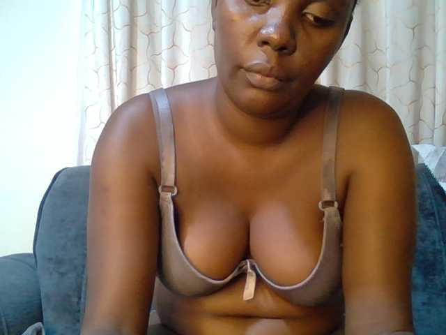 hornyprincesss live cam preview