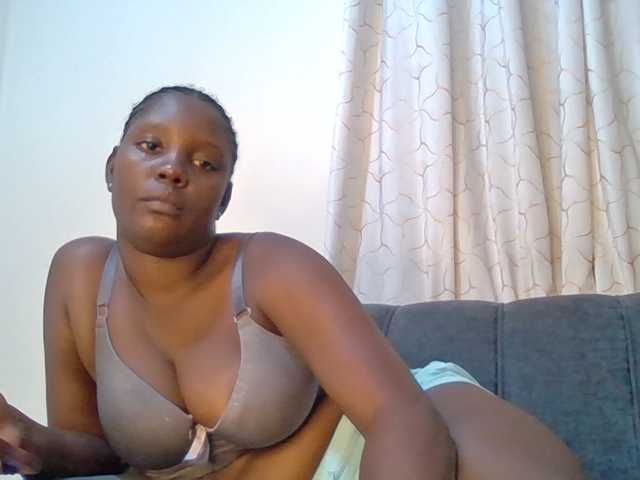 hornyprincesss live cam preview