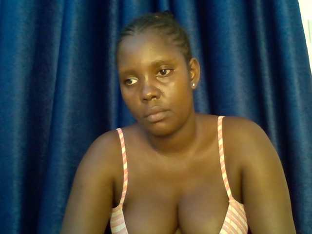 hornyprincesss, en vivo ahora en BongaCams
